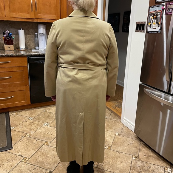 Classic Mac, Women’s Size 10, Waterproof - Picture 4 of 6